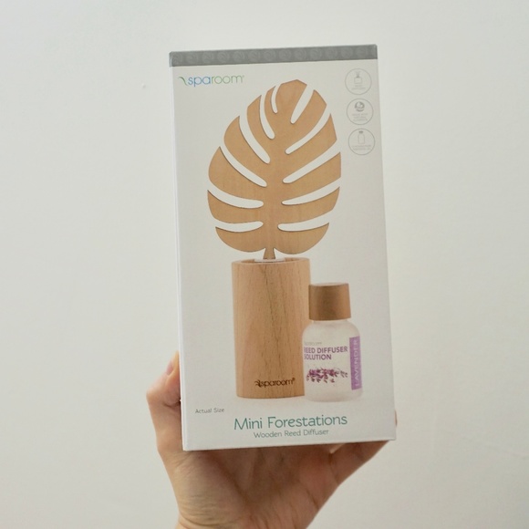 Sparoom Other - NEW SPAROOM Wooden Reed Diffuser
